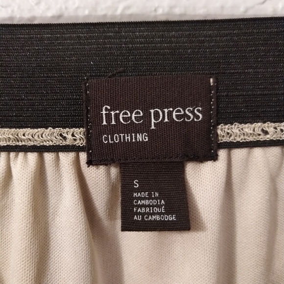 Free press gold pleated metallic skirt - Picture 4 of 6